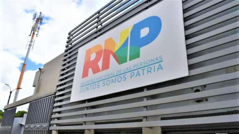 "Más de un mes" Hondureños denuncian que no hay sistema en el RNP