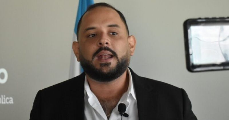 Aumentarán personal para agilizar control migratorio en Aeropuerto de Roatán