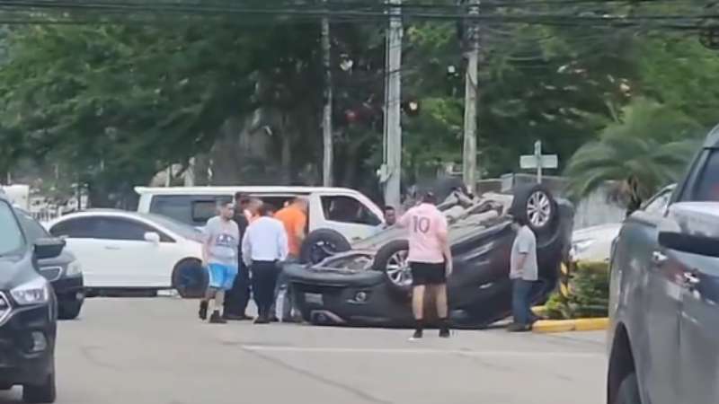 Carro volteado en SPS