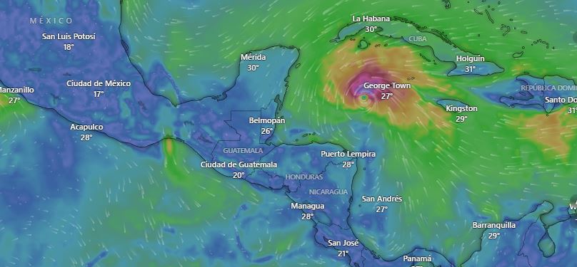 Trayectoria del huracán Beryl.