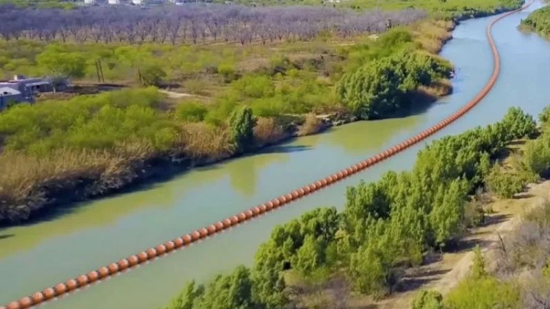 Hallan a dos niños hondureños solos en la frontera de EEUU