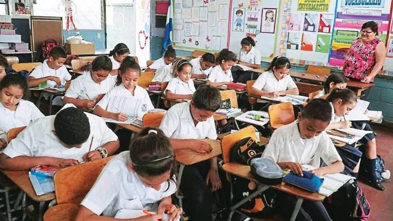 ASJ: Solo un día de clases han perdido los estudiantes de educación pública