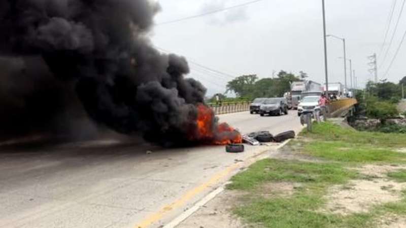 Ambos carriles estaban sin paso.