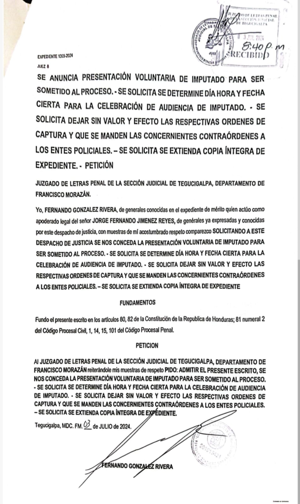 Documento presentado por la defensa. 